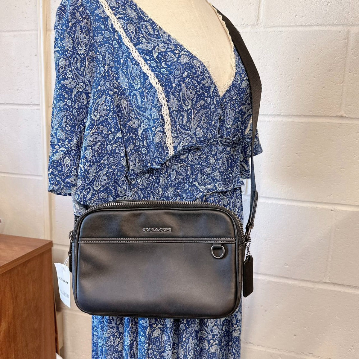 Coach C4148 Graham Crossbody In Black Coach C4148 Graham Crossbody In Black